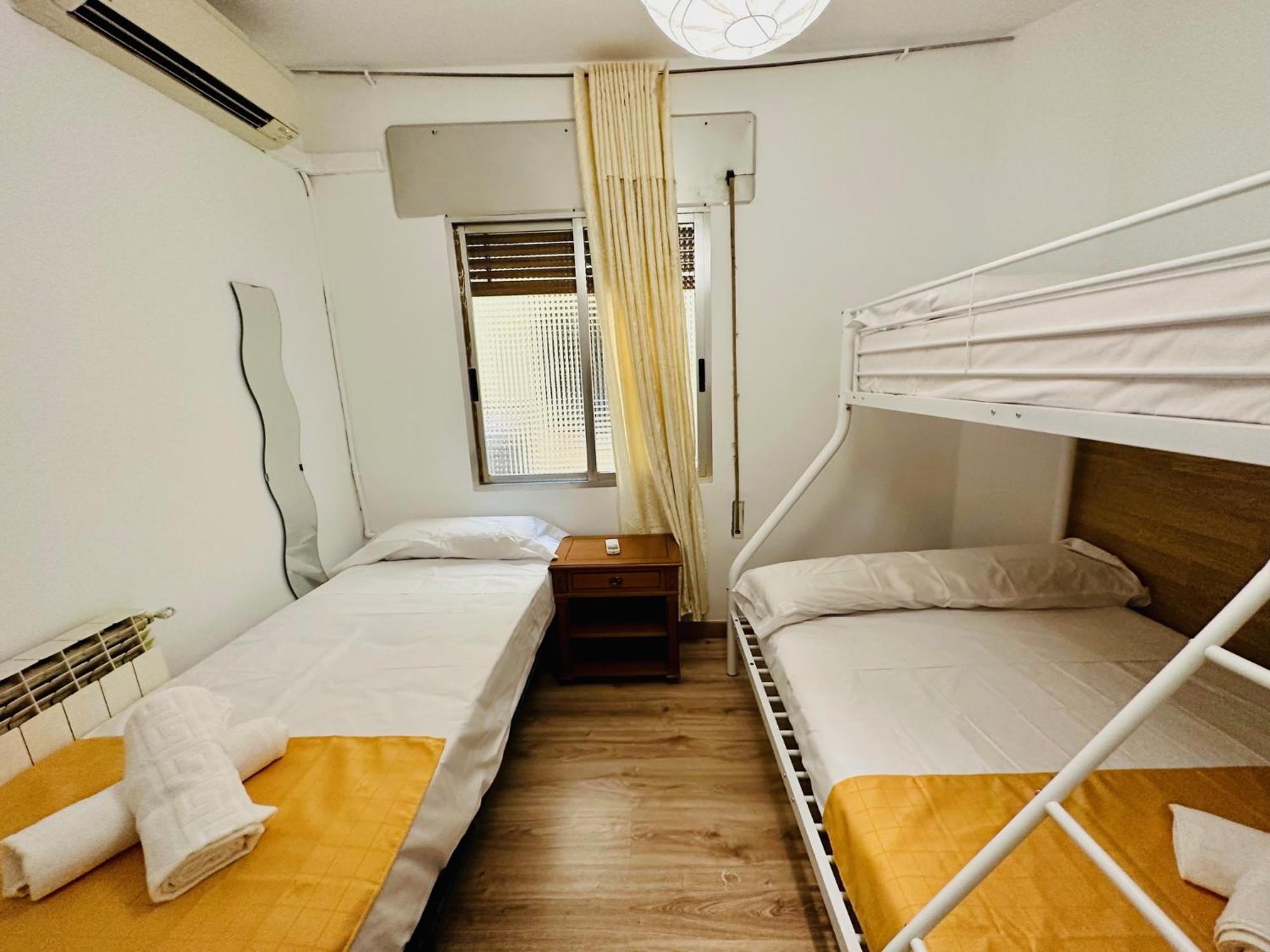 Punta Me Rooms In Madrid Downtown Экстерьер фото