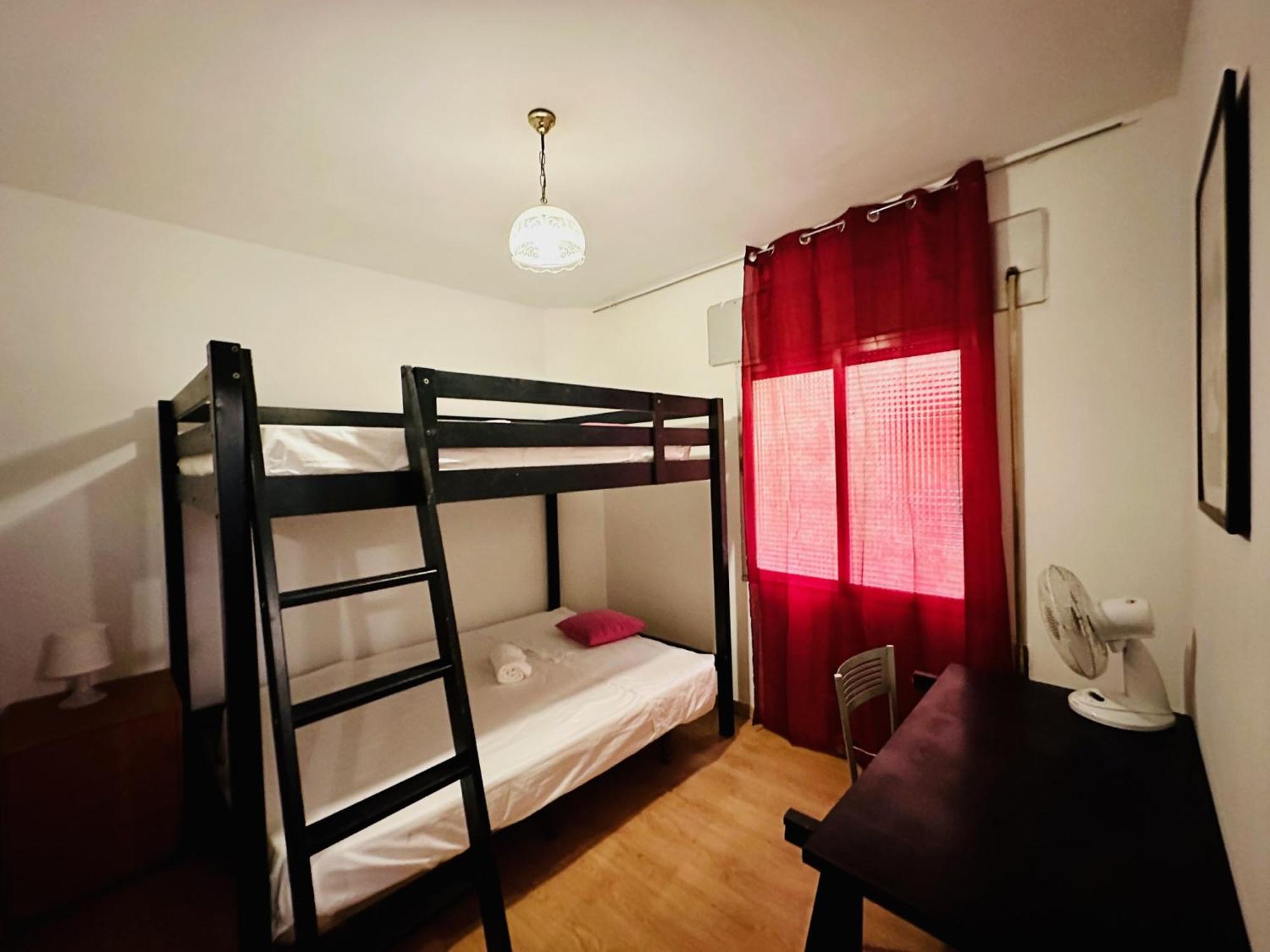 Punta Me Rooms In Madrid Downtown Экстерьер фото