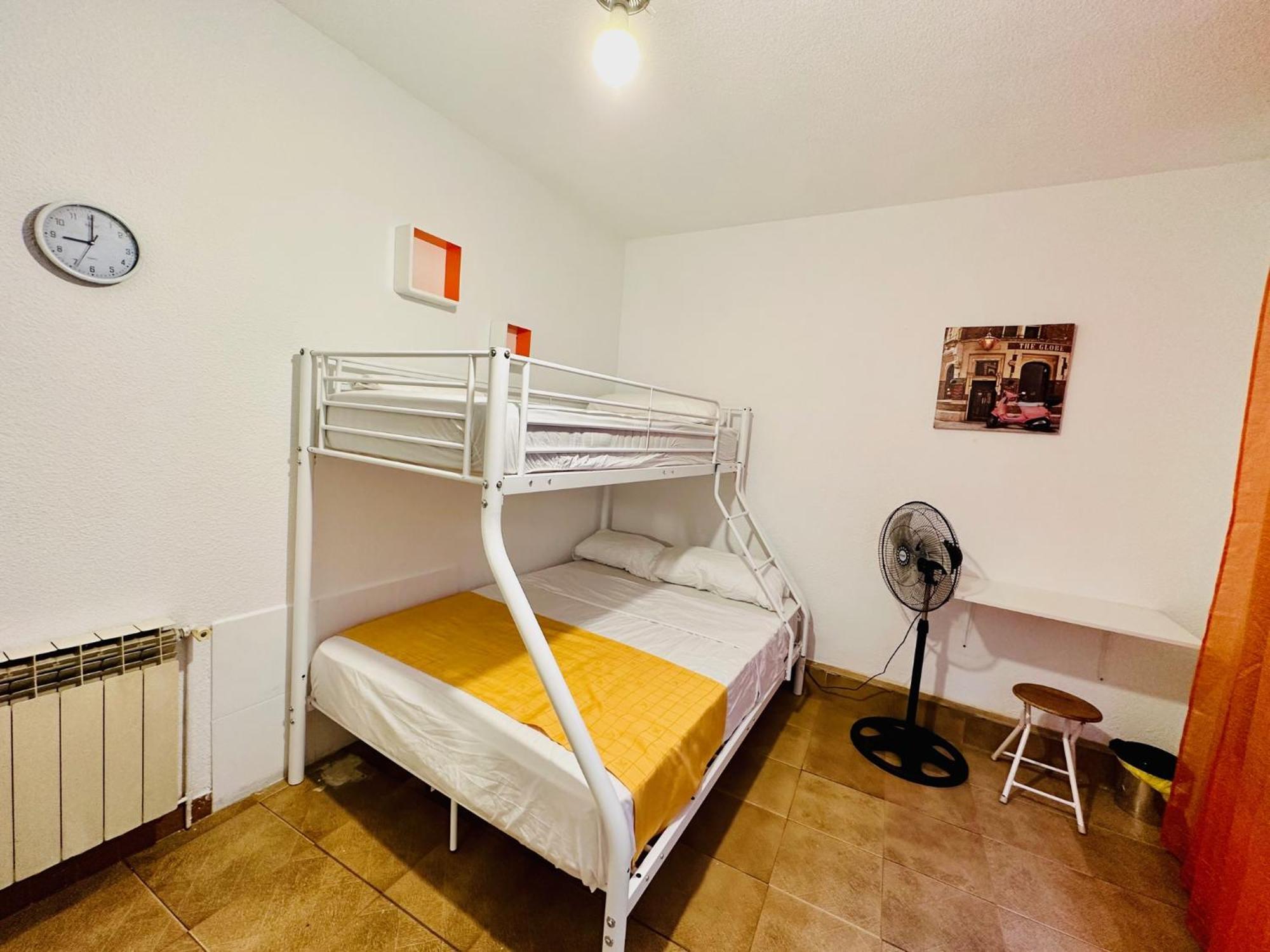 Punta Me Rooms In Madrid Downtown Экстерьер фото
